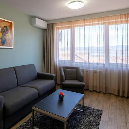 리조트 La Casa 3*