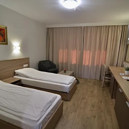 리조트 La Casa 치고프 차르크