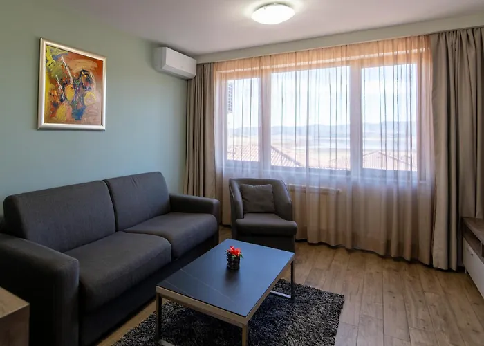 منتجع La Casa 3*